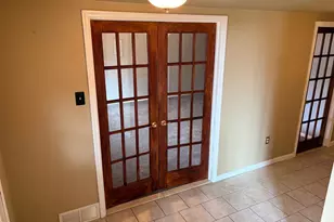 803 Rennard Cir, Philadelphia, PA 19116 - Photo 16