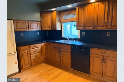 803 Rennard Circle, Philadelphia, PA 19116 - Photo 12