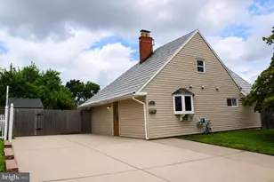 9240 Convent Ave, Philadelphia, PA 19114 - Photo 1