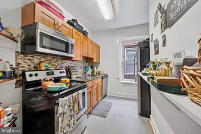 222 Buckingham Place, Philadelphia, PA 19104 - Photo 6