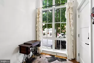 2128 Ellsworth St, Philadelphia, PA 19146 - Photo 4