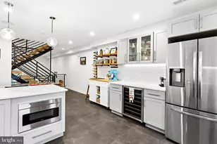 2128 Ellsworth St, Philadelphia, PA 19146 - Photo 16