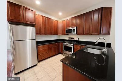 1713 W Montgomery Avenue, Philadelphia, PA 19121 - Photo 2