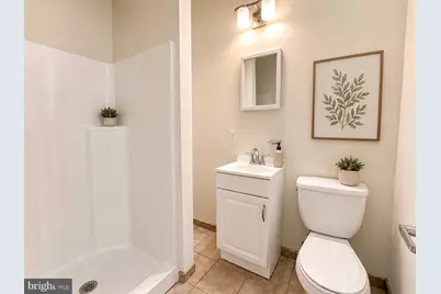 1713 W Montgomery Avenue, Philadelphia, PA 19121 - Photo 10