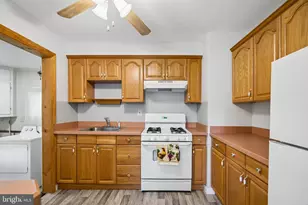 524 Selma St, Philadelphia, PA 19116 - Photo 8