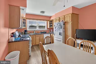 606 Artwood Dr, Philadelphia, PA 19115 - Photo 14