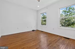 1521 S Woodstock St, Philadelphia, PA 19146 - Photo 22