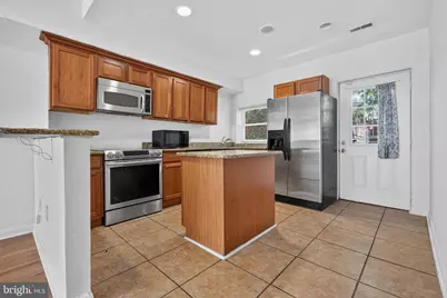 1521 S Woodstock Street, Philadelphia, PA 19146 - Photo 6