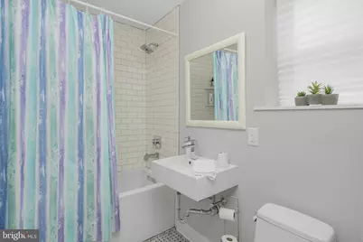 2049 E Hagert Street #UPPER, Philadelphia, PA 19125 - Photo 8