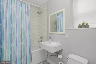 2049 E Hagert St, Philadelphia, PA 19125 - Photo 8