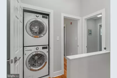 2049 E Hagert Street #UPPER, Philadelphia, PA 19125 - Photo 12