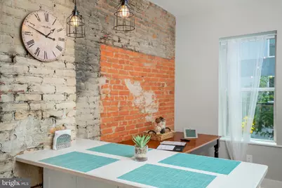 2049 E Hagert Street #UPPER, Philadelphia, PA 19125 - Photo 4