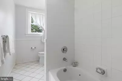 605 W Naomi Street, Philadelphia, PA 19144 - Photo 34