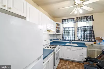 5219 N 11th Street, Philadelphia, PA 19141 - Photo 4