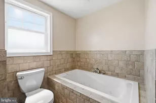8017 Lenola St, Philadelphia, PA 19136 - Photo 26