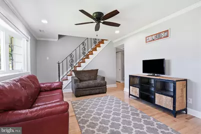 8017 Lenola Street, Philadelphia, PA 19136 - Photo 6