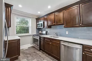 1034 E Slocum St, Philadelphia, PA 19150 - Photo 6