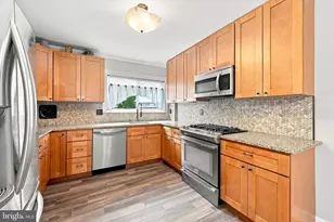 3619 Morrell Cir, Philadelphia, PA 19114 - Photo 12
