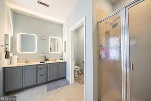 2672 Honeysuckle Ln, Philadelphia, PA 19116 - Photo 14