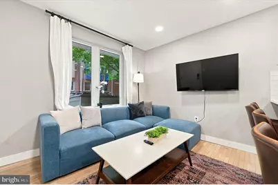 414 Fitzwater Street, Philadelphia, PA 19147 - Photo 2
