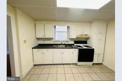 2438 S Philip Street, Philadelphia, PA 19148 - Photo 8