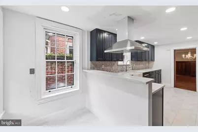 2218 Locust Street, Philadelphia, PA 19103 - Photo 20
