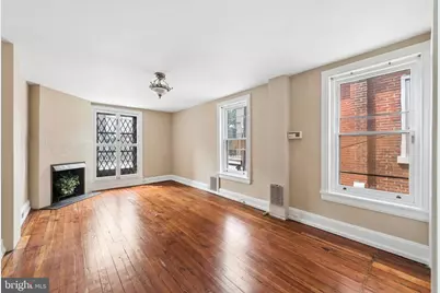 2218 Locust Street, Philadelphia, PA 19103 - Photo 24