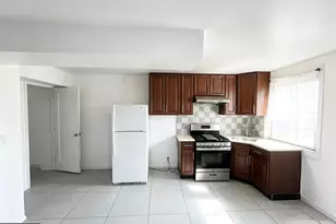6537 Walker St, Philadelphia, PA 19135 - Photo 2