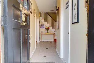 834 E Vernon Rd, Philadelphia, PA 19119 - Photo 4