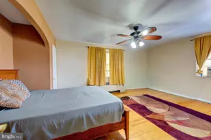 834 E Vernon Rd, Philadelphia, PA 19119 - Photo 22