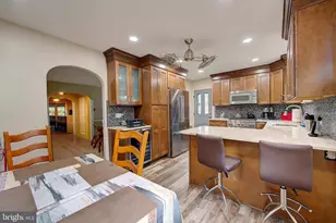 834 E Vernon Rd, Philadelphia, PA 19119 - Photo 14