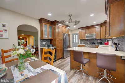 834 E Vernon Road, Philadelphia, PA 19119 - Photo 12