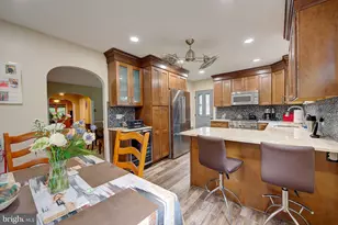 834 E Vernon Rd, Philadelphia, PA 19119 - Photo 12