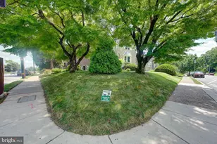 834 E Vernon Rd, Philadelphia, PA 19119 - Photo 38