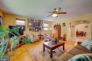 834 E Vernon Rd, Philadelphia, PA 19119 - Photo 8