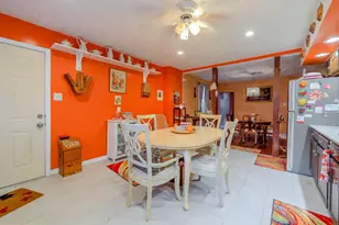 418 W Woodlawn St, Philadelphia, PA 19144 - Photo 20