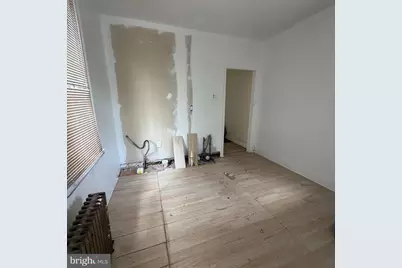 6885 Forrest Avenue, Philadelphia, PA 19138 - Photo 10