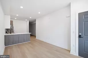 2251 N 12th St, Philadelphia, PA 19133 - Photo 2