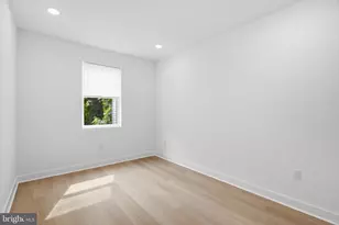 2251 N 12th St, Philadelphia, PA 19133 - Photo 8