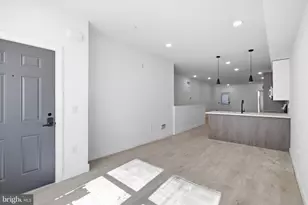 2326 N 16th St, Philadelphia, PA 19132 - Photo 2