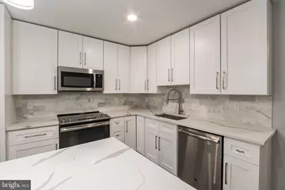 751 N 20th Street #UNIT 4, Philadelphia, PA 19130 - Photo 6