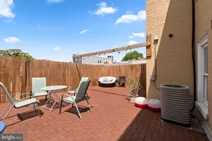 309 E Girard Ave, Philadelphia, PA 19125 - Photo 12