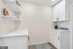 1739 S 5th St, Philadelphia, PA 19148 - Photo 6