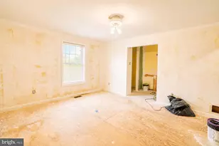 4241 Chalfont Pl, Philadelphia, PA 19154 - Photo 14