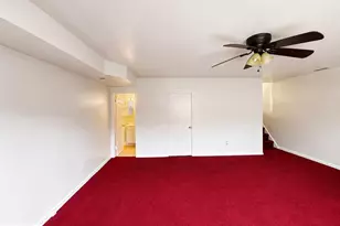 2119 Hoffnagle St, Philadelphia, PA 19152 - Photo 16