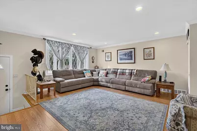 10222 Woburn Place, Philadelphia, PA 19114 - Photo 4