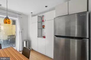 930 League St, Philadelphia, PA 19147 - Photo 12