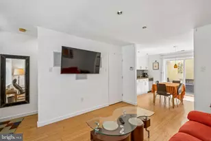 930 League St, Philadelphia, PA 19147 - Photo 6