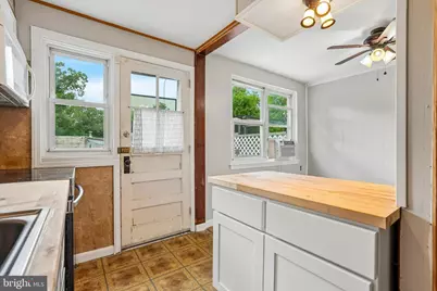 5954 Newtown Avenue, Philadelphia, PA 19120 - Photo 8