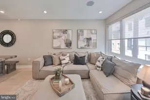 2028 Pemberton St, Philadelphia, PA 19146 - Photo 8